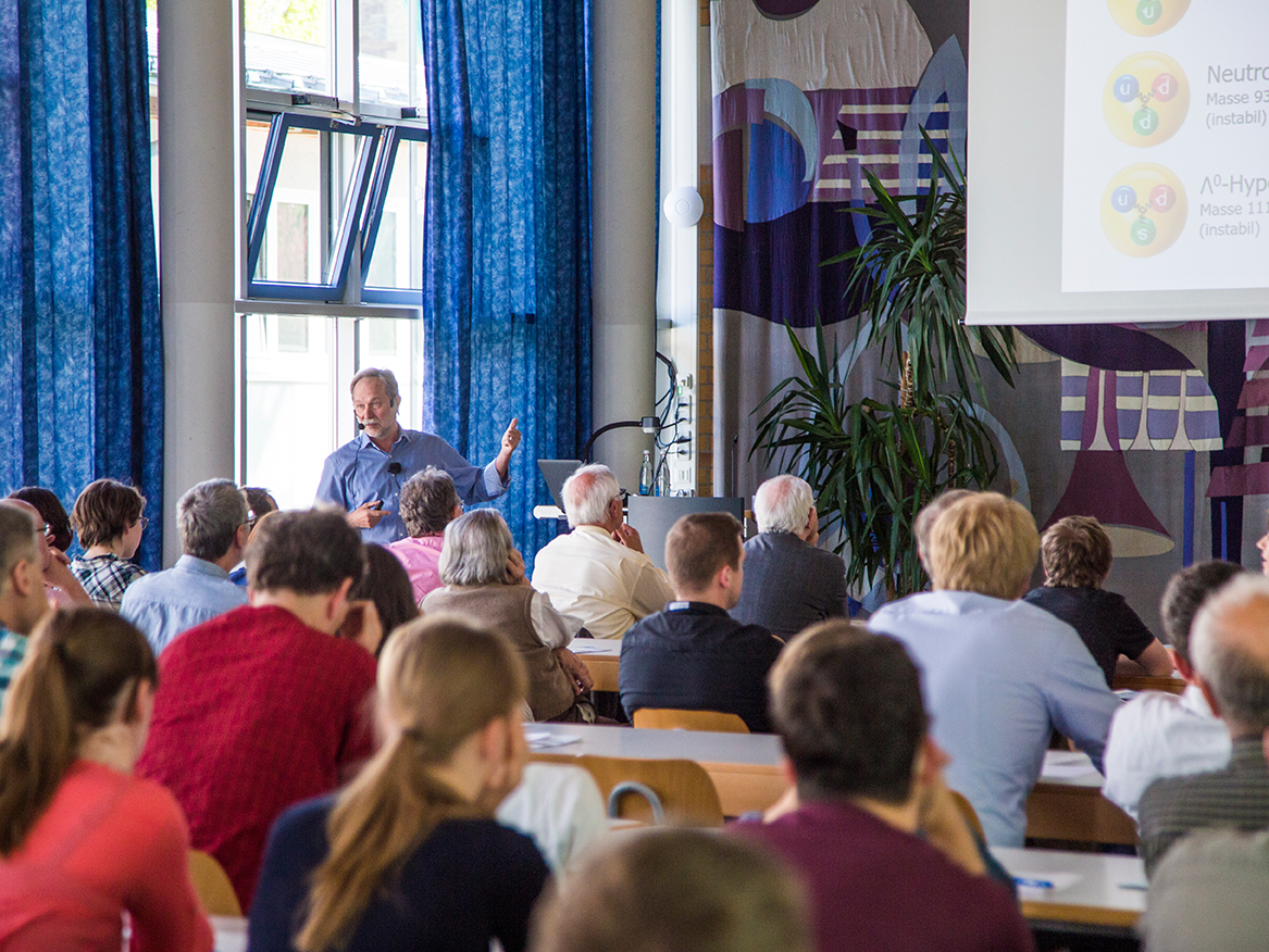 Physics in Zwiesel: 42nd Edgar-Lüscher Seminar