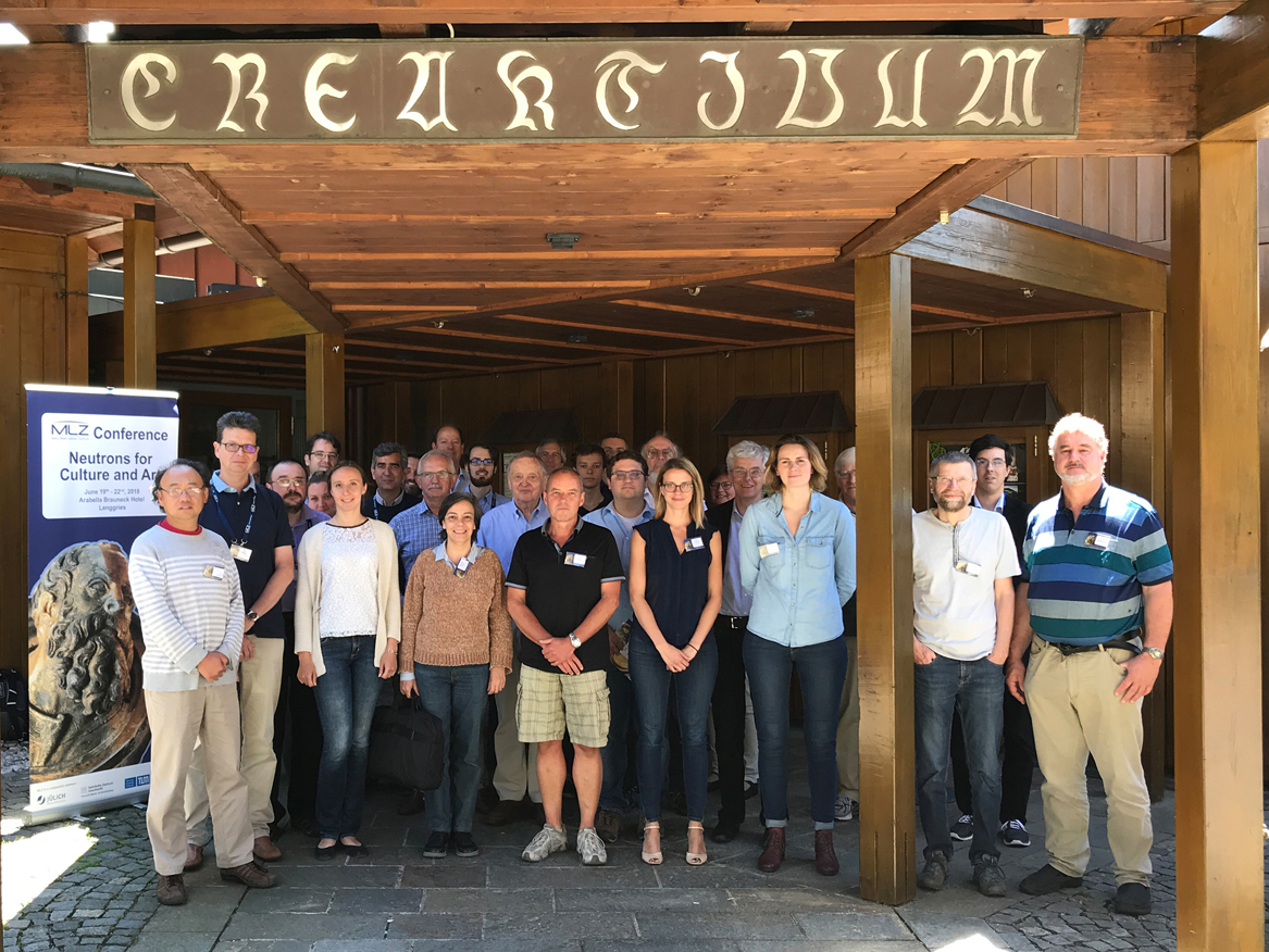 Bringing together communities: MLZ Conference 2018 Neutrons for Culture and Art 